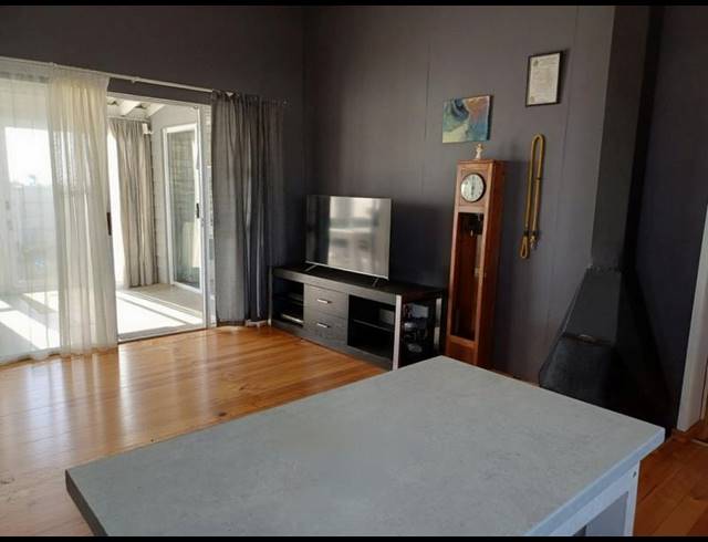 2 BEDROOM HOUSE FOR SALE IN KLEINBAAI